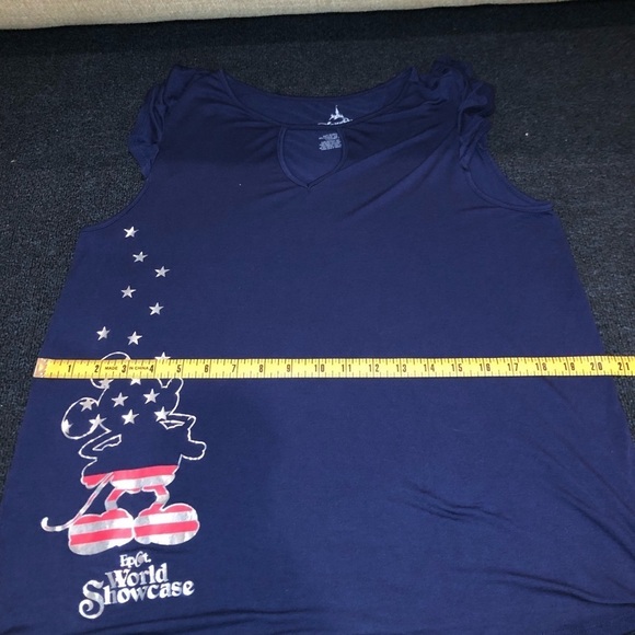 Disney Park Blue Mickey Mouse US Flag Epcot Showcase Short Sleeve Top Size XL - Picture 7 of 9